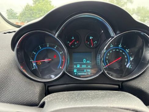 Used 2012 Chevrolet Cruze LT w/ All-Star Edition FWD image 22