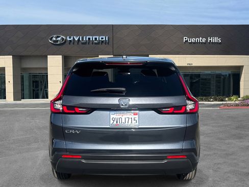 Used 2024 Honda CR-V EX image 5