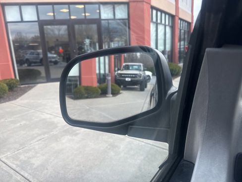 Used 2003 Ford Explorer Sport Trac XLT image 35