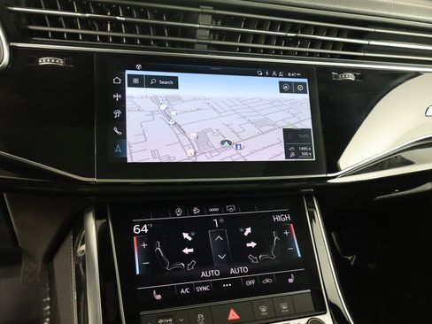 Used 2025 Audi Q7 Premium Plus image 25