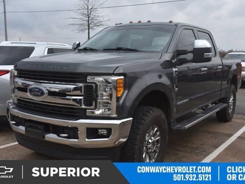 Used 2017 Ford F250 XLT w/ XLT Premium Package image 1