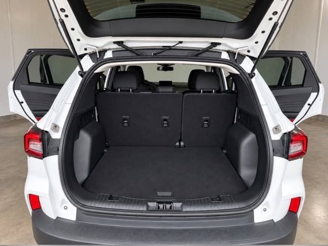 Used 2025 Ford Escape Active FWD image 2