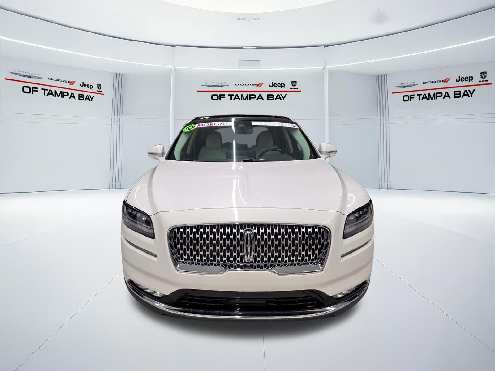 Used 2022 Lincoln Nautilus Black Label w/ Class II Trailer Tow Package AWD/4WD image 8
