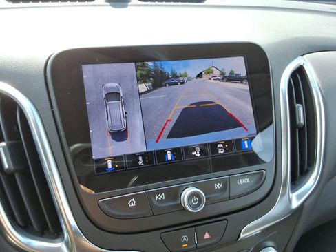 Used 2024 Chevrolet Equinox LT FWD image 31
