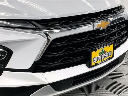 Used 2025 Chevrolet Blazer LT image 29