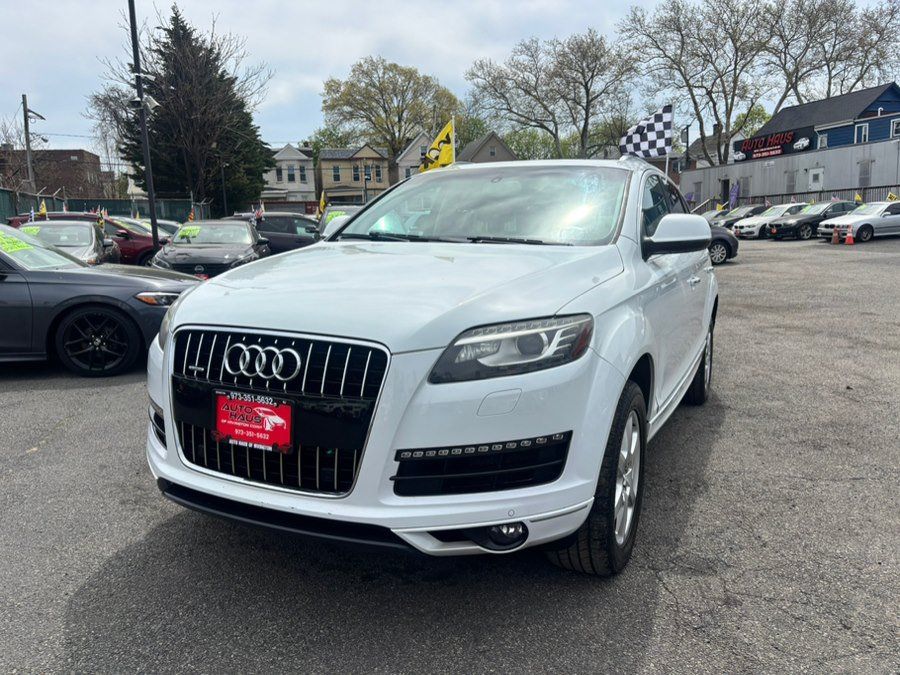 Used 2015 Audi Q7 3.0T Premium w/ Technology Package AWD/4WD image 2