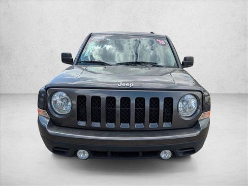 Used 2016 Jeep Patriot Sport w/ Power Value Group FWD image 2