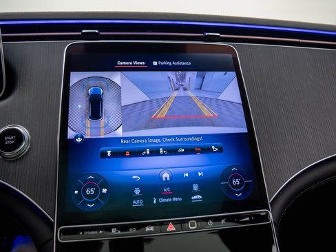 Used 2024 Mercedes-Benz EQE 350+ 4MATIC SUV w/ Driver Assistance Package image 29