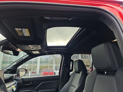 New 2026 Toyota 4Runner 4WD image 7