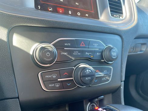 Used 2023 Dodge Charger GT image 39