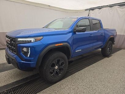 Used 2024 GMC Canyon Elevation w/ Convenience Package