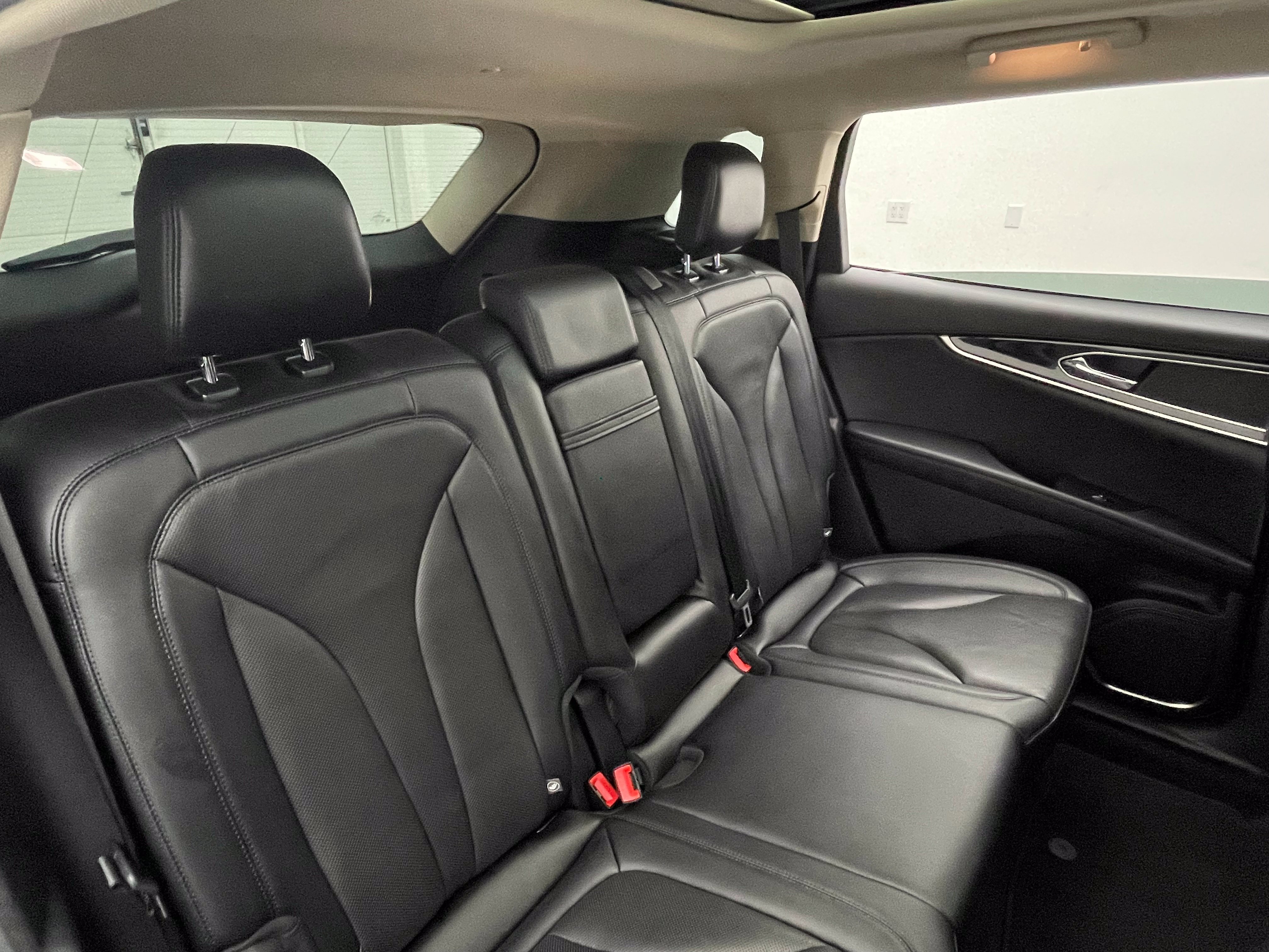 Used 2022 Lincoln Nautilus Reserve FWD image 43