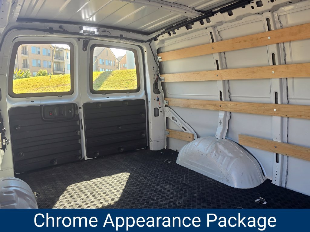 Certified 2025 Chevrolet Express 2500 w/ Driver Convenience Package RWD image 4