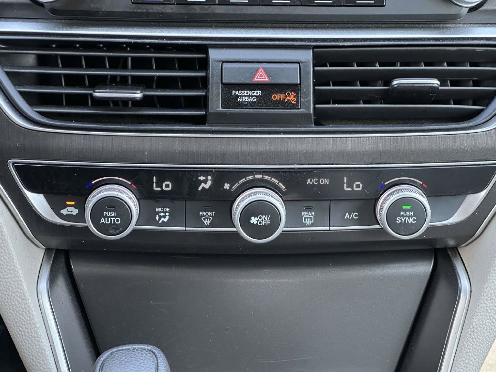 Used 2019 Honda Accord LX image 17