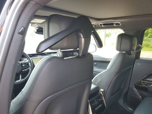 Used 2024 Land Rover Range Rover Sport Dynamic SE AWD/4WD image 26