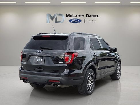 Used 2018 Ford Explorer Sport w/ Equipment Group 401A AWD/4WD image 5
