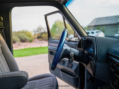 Used 1991 Ford Bronco AWD/4WD image 33