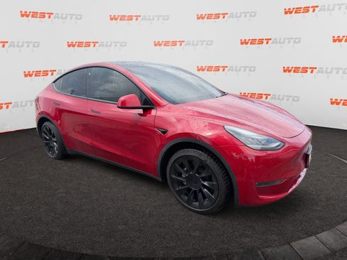Used 2021 Tesla Model Y Long Range AWD/4WD image 7
