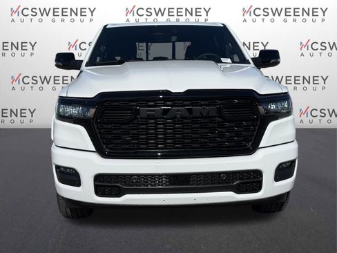 New 2026 RAM 1500 4x4 Crew Cab image 8