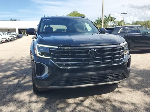 Certified 2026 Volkswagen Atlas SE w/ Black Wheel Package AWD/4WD image 10