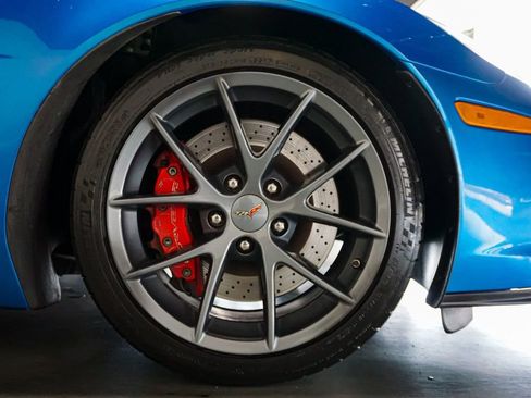 Used 2010 Chevrolet Corvette Z06 w/ Preferred Equipment Group RWD image 62