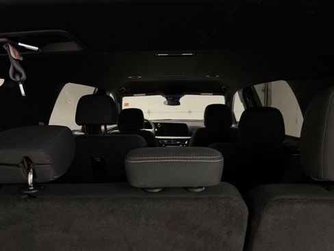 Used 2026 Chevrolet Traverse LT FWD image 10