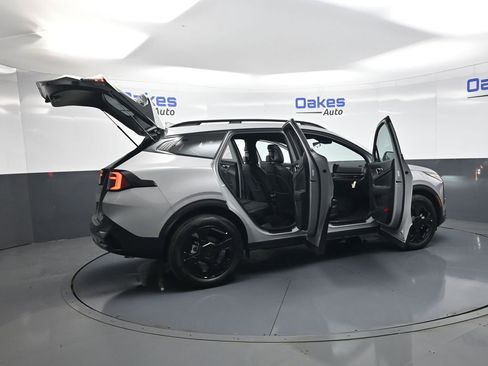 New 2026 Kia Sportage X-Line AWD/4WD image 54