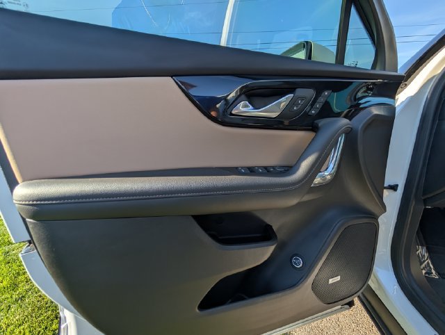 Used 2024 Chevrolet Blazer Premier w/ Enhanced Convenience Package FWD image 15