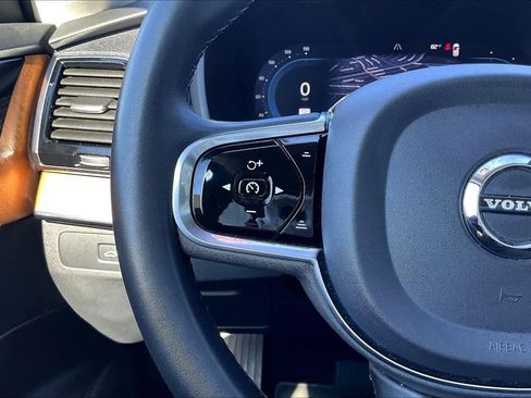 Used 2023 Volvo XC90 T8 Plus w/ Protection Package image 21