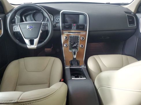 Used 2017 Volvo XC60 T5 Inscription w/ Preferred Option Package image 15