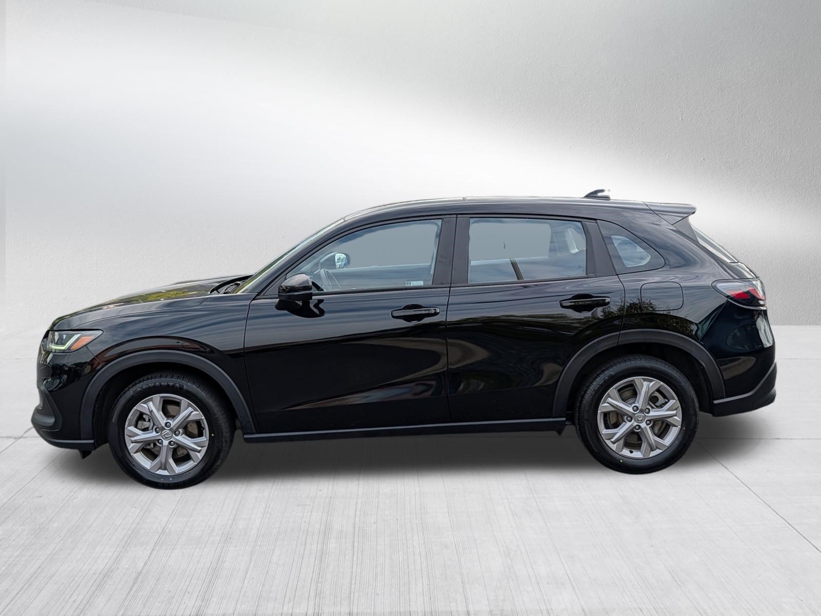 Used 2024 Honda HR-V LX image 4
