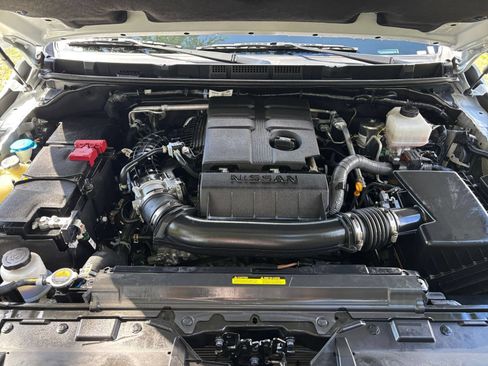 Used 2026 Nissan Frontier PRO-4X AWD/4WD image 27
