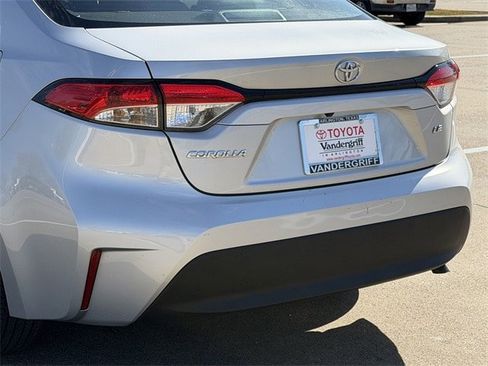Certified 2025 Toyota Corolla LE image 6