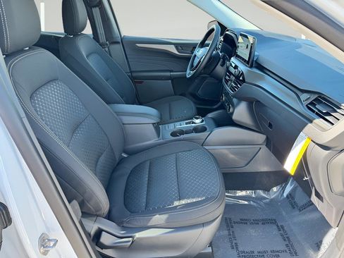 New 2026 Ford Escape Active w/ Cold Weather Package image 25