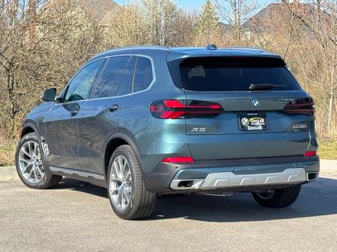 Used 2026 BMW X5 xDrive50e AWD/4WD image 4