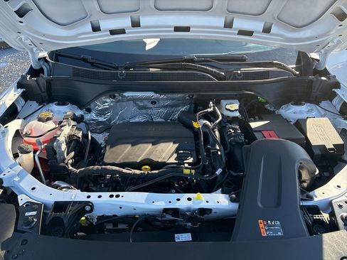 New 2026 Chevrolet Trax LS w/ LS Convenience Package image 32