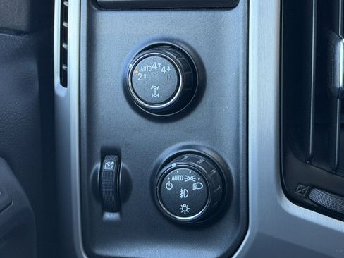 Used 2017 GMC Sierra 1500 SLT w/ SLT Premium Package image 14