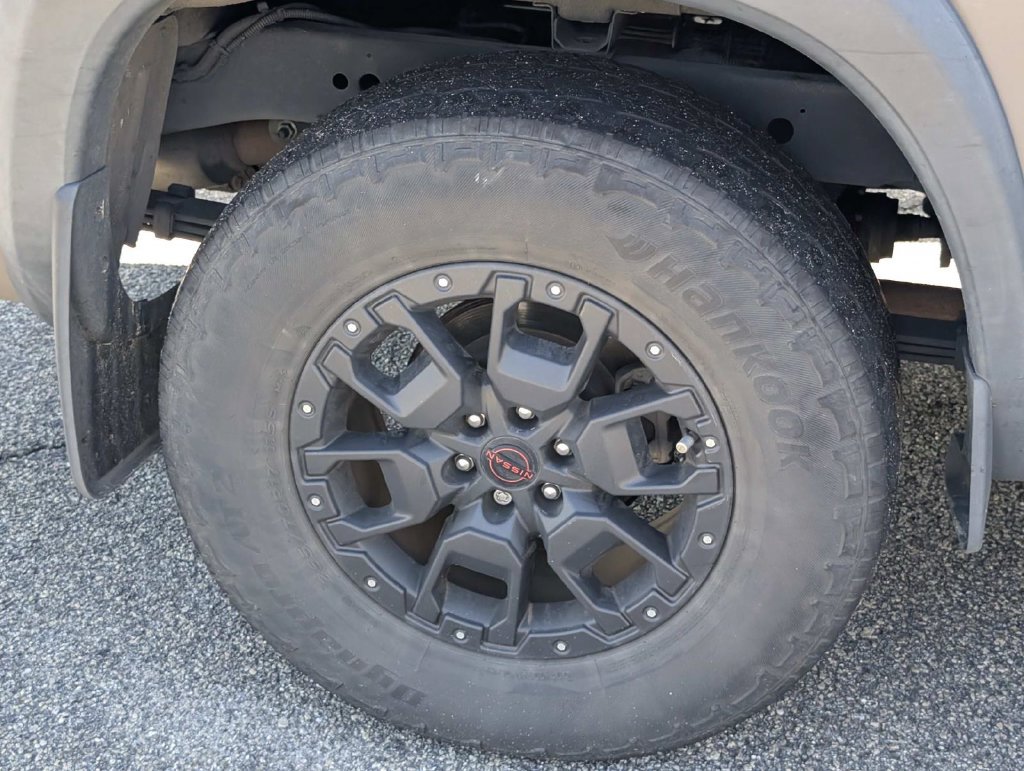 Used 2022 Nissan Frontier PRO-4X w/ Pro-4X Premium Package AWD/4WD image 6