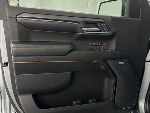 Used 2024 GMC Sierra 1500 AT4 w/ Technology Package image 10