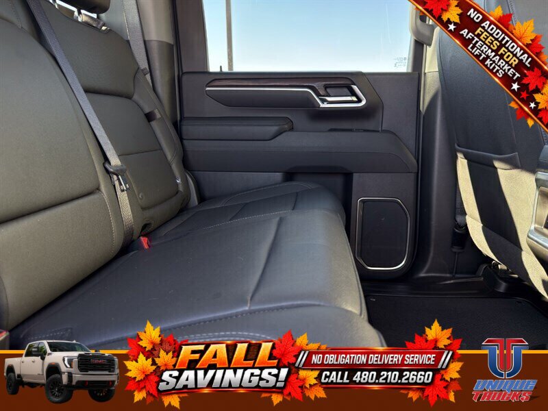 Used 2025 GMC Sierra 2500 SLT w/ SLT Premium Package AWD/4WD image 26