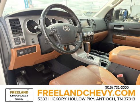 Used 2012 Toyota Tundra Limited w/ Memory Pkg image 28