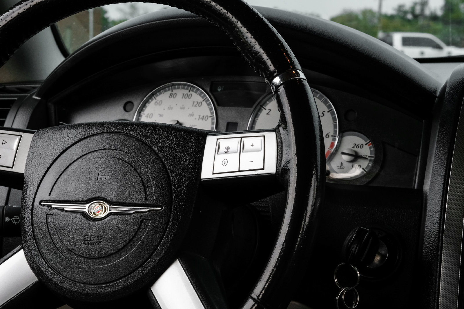 Used 2006 Chrysler 300 SRT8 w/ SRT Option Group II RWD image 16