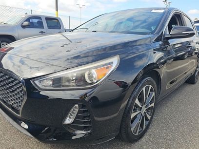 Used 2018 Hyundai Elantra GT w/ Style Package 02