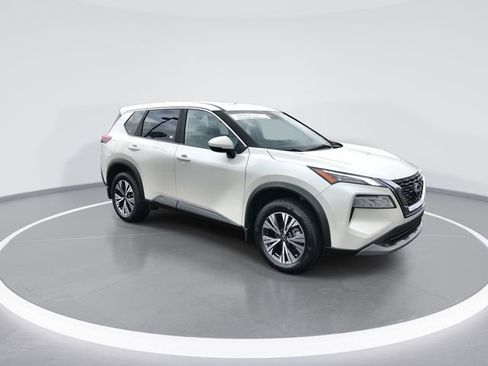 Certified 2023 Nissan Rogue SV image 2