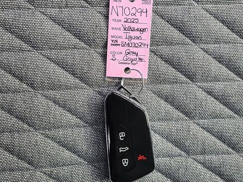 New 2025 Volkswagen Tiguan S image 36