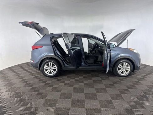 Used 2018 Kia Sportage LX FWD image 15