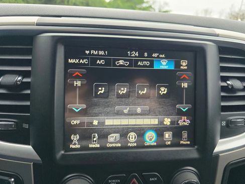 Used 2016 RAM 1500 Big Horn image 27