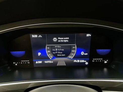 Used 2023 Volkswagen Tiguan SE R-Line image 16