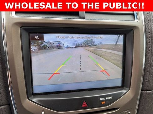 Used 2013 Lincoln MKX AWD image 16