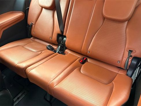 Certified 2022 Kia Carnival SX Prestige image 20